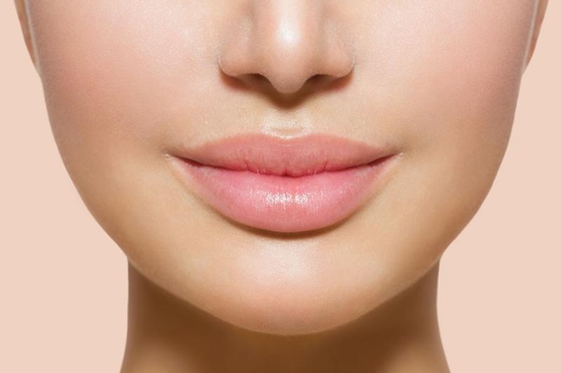 perfect lips pink lipstick woman